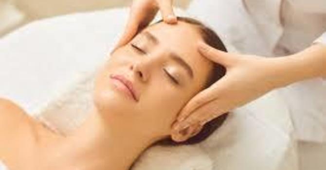 Facial Lymphatic Massage